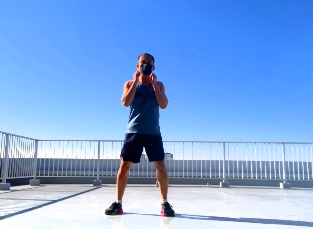 ボディコンバット,レスミルズ,レスミルズインストラクター,ボディコンバット93,ウォーミングアップ上半身,ポイント